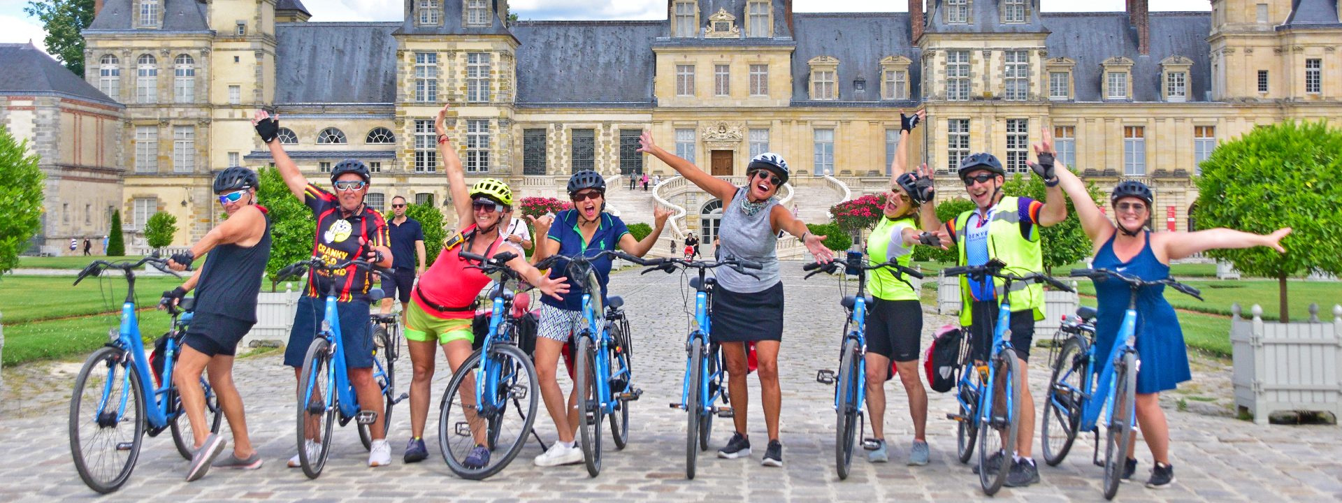 Happy cyclists