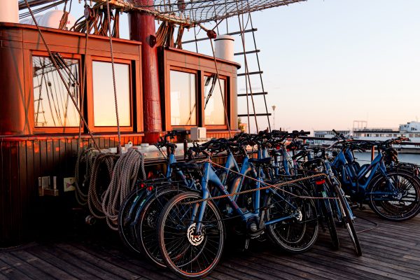 Sonnenuntergang an Deck der Atlantis