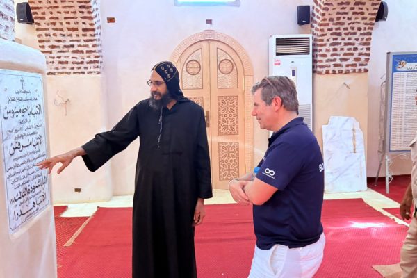 Besuchen Sie das Kloster in der Nähe von Edfu