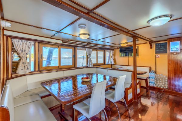 san snova   salon       grad  lwxid