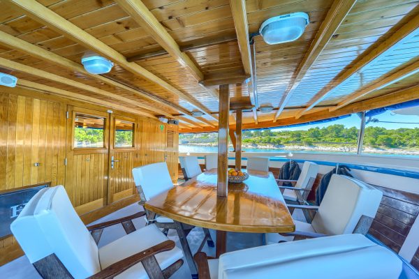 san snova   deck      grad  wdvzdd