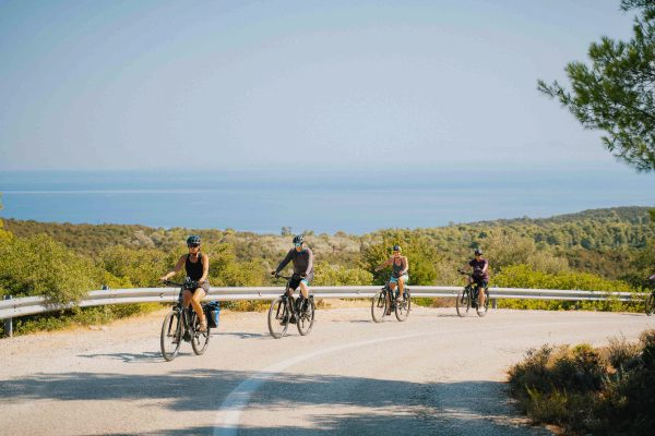 Radfahren entlang der Küste